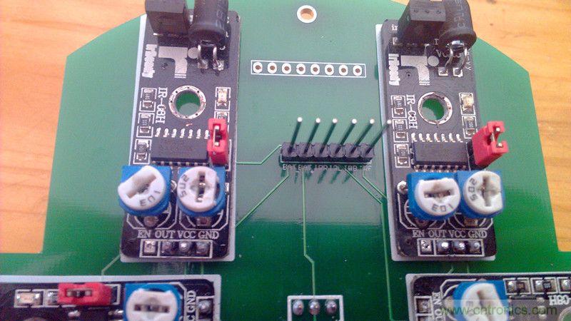 牛人力作！PCB版藍牙智能小車DIY